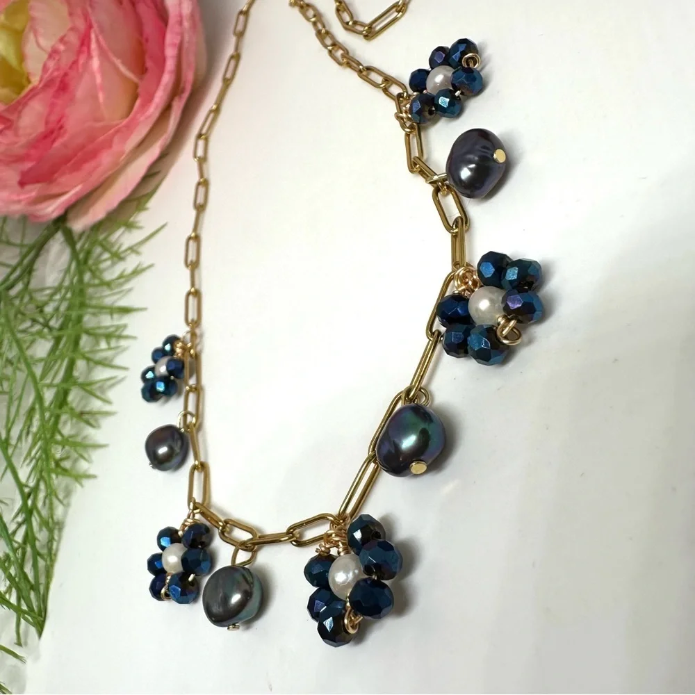 NEW⚜️Freshwater Tahitian Pearl & Crystal Flower Charm Necklace